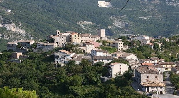 Pierosara, frazione di Genga: vista panoramica