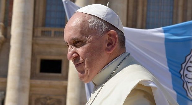 Papa Francesco nelle zone terremotate di Camerino